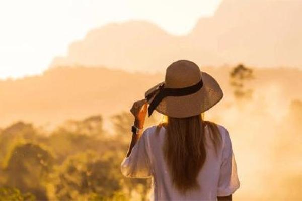 女人为何追求大富大贵的命，人生底色与自我价值的绽放