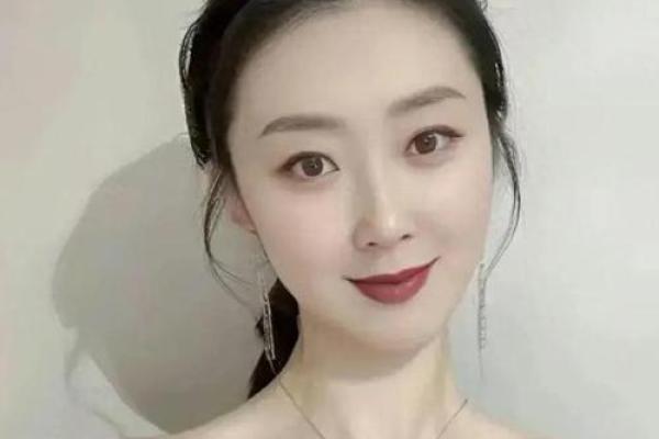 女人为何花心难改？解读情感的复杂与内心的渴望