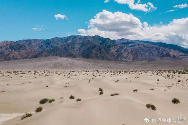 路旁土命与不同命格的绝妙搭配之道