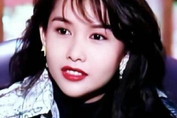 2001年出生的命女：灵动与智慧并存的个性魅力